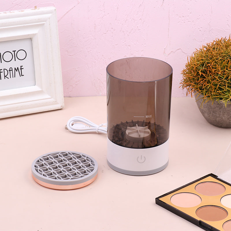 USB Makeup Brush Cleaning Tool – Quick & Effortless