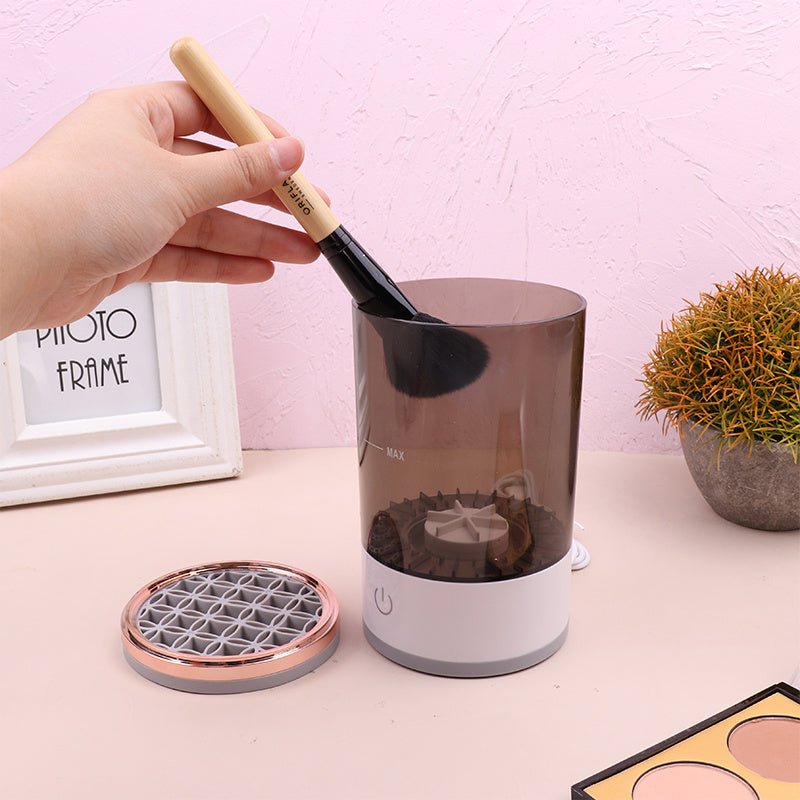 USB Makeup Brush Cleaning Tool – Quick & Effortless